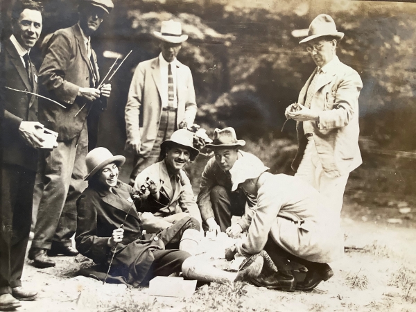 Botanists’ barbecue in Canada, 1924