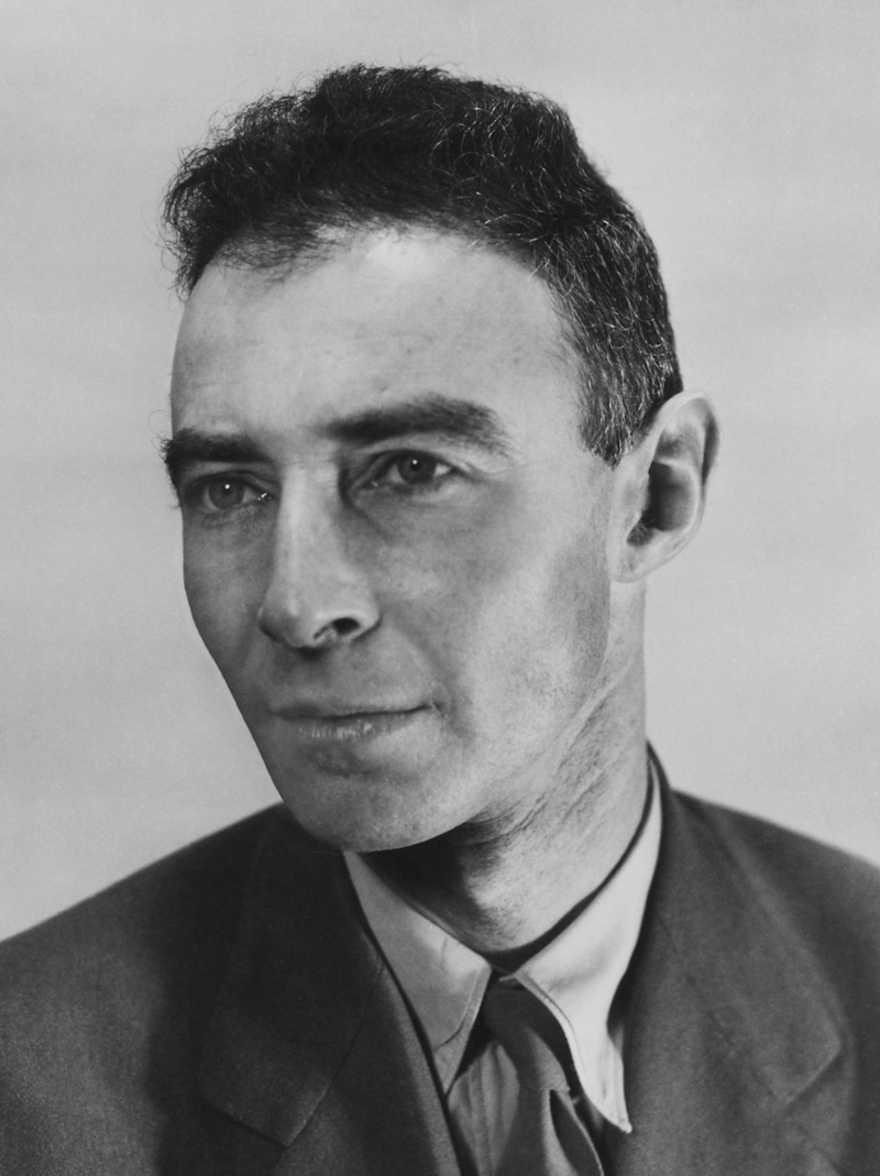 J Robert Oppenheimer - Public domain, via Wikimedia Commons.