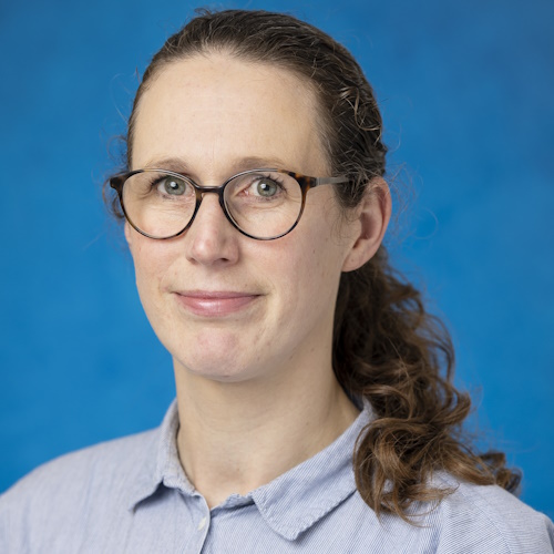 Dr Marjan Bakker, Tilburg University, the Netherlands