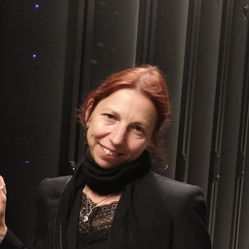 Professor Sarah Harris
