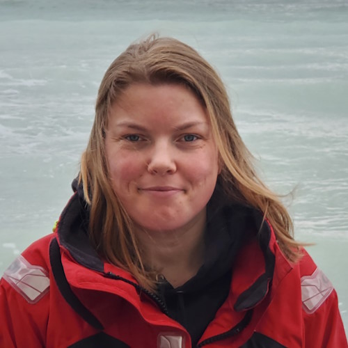 Dr Emma Cavan