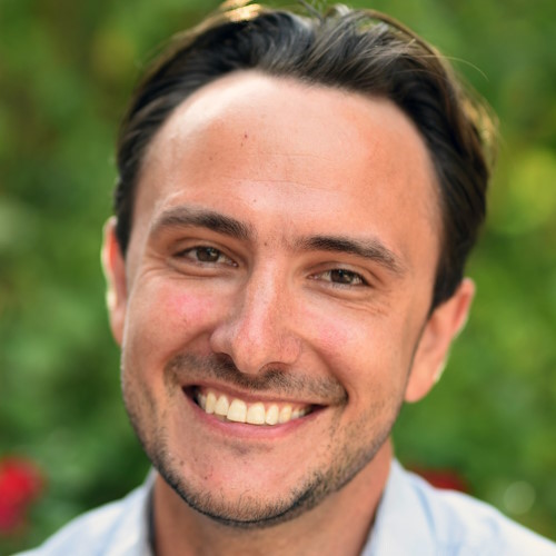 Professor Dustin Schroeder