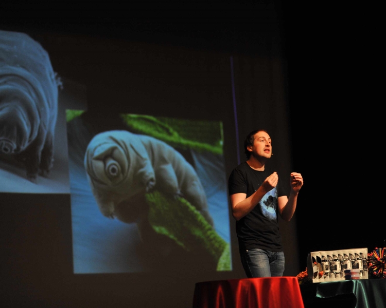 Speaker Dr Jamie Gallagher presenting on the micro-animals, Tardigrades.Credit: Jamie Gallagher