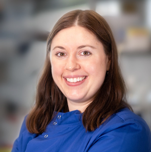 Dr Nicole Robb